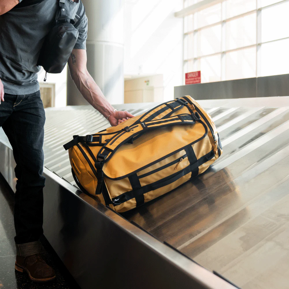 CARRYALL Duffel 60L in Dallol Yellow - Image 3