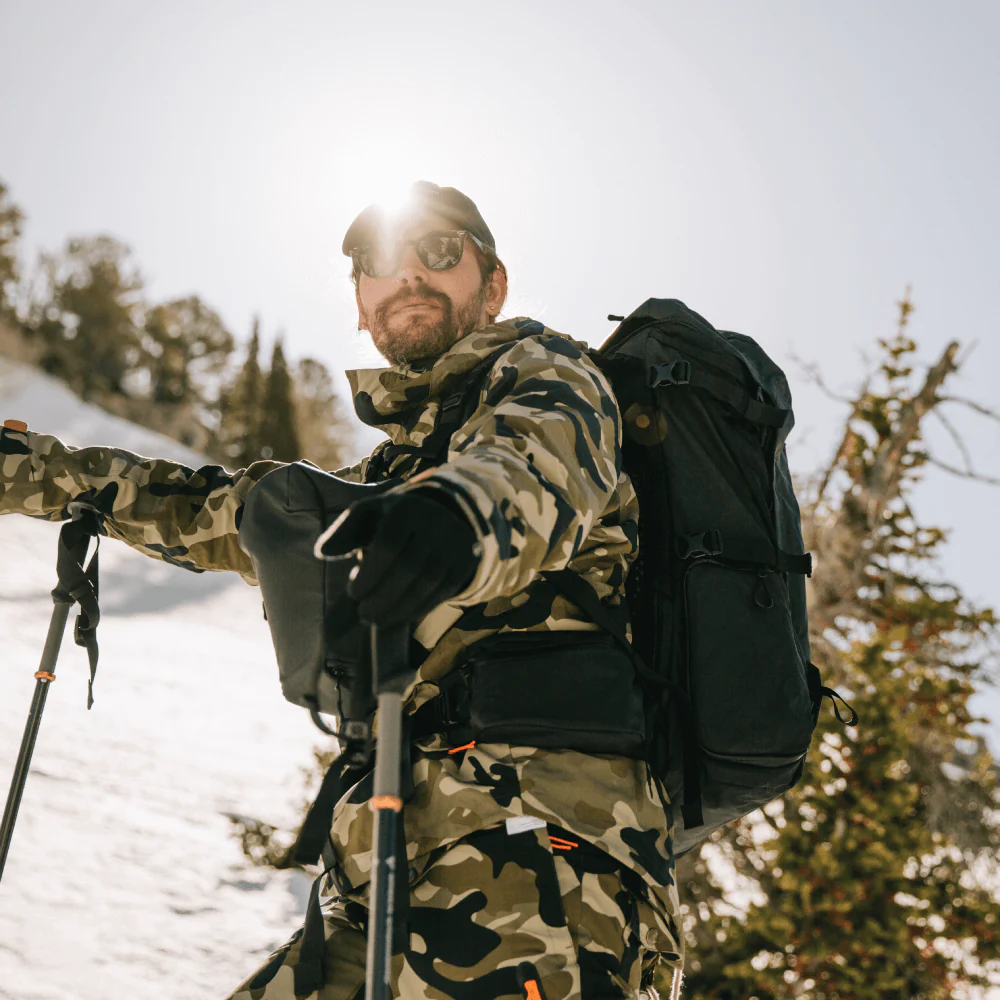 FERNWEH Backpacking Bag M/L in Black - Image 9