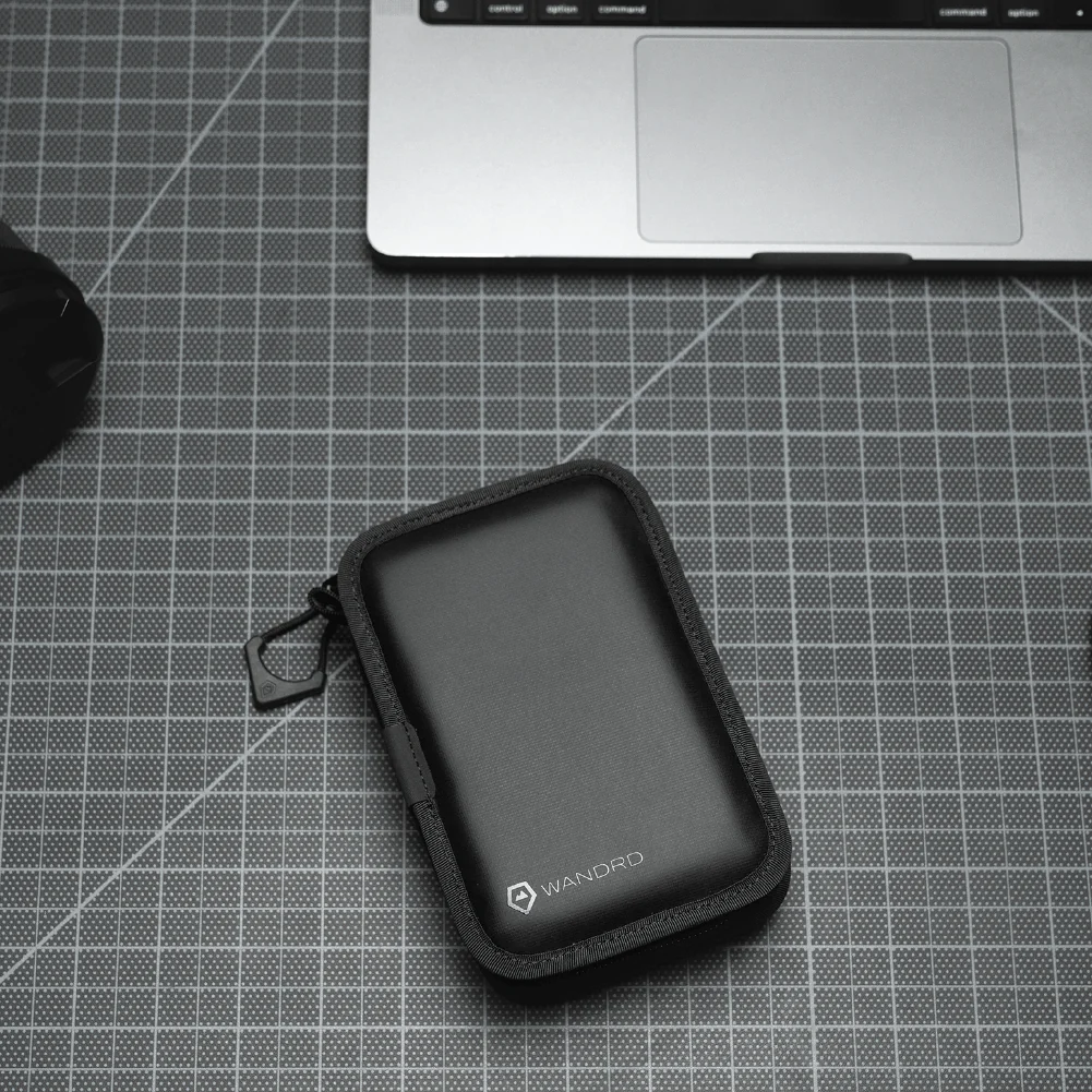 Memory Card Case in Black - Image 5