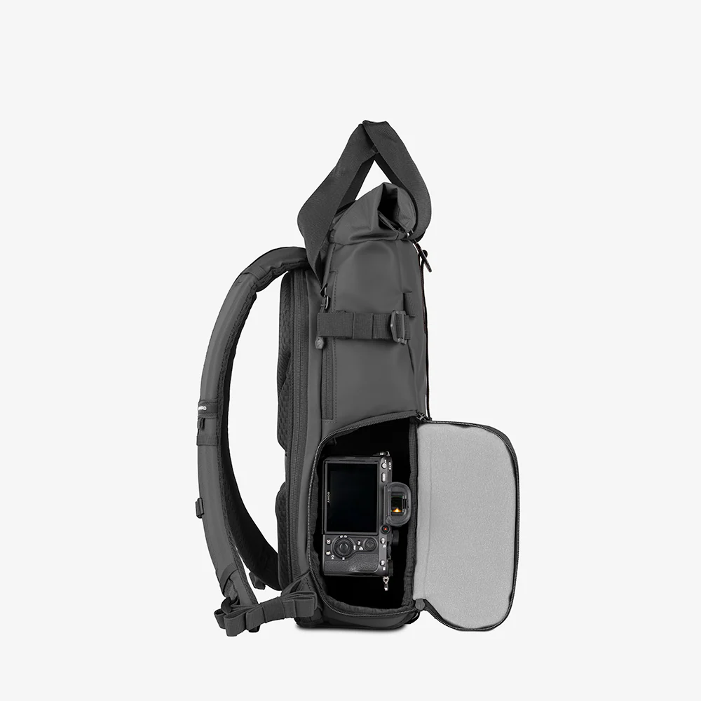 PRVKE 15L in Black - Image 4