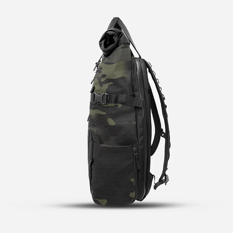 PRVKE 21L V3 in MultiCam Black - Image 7