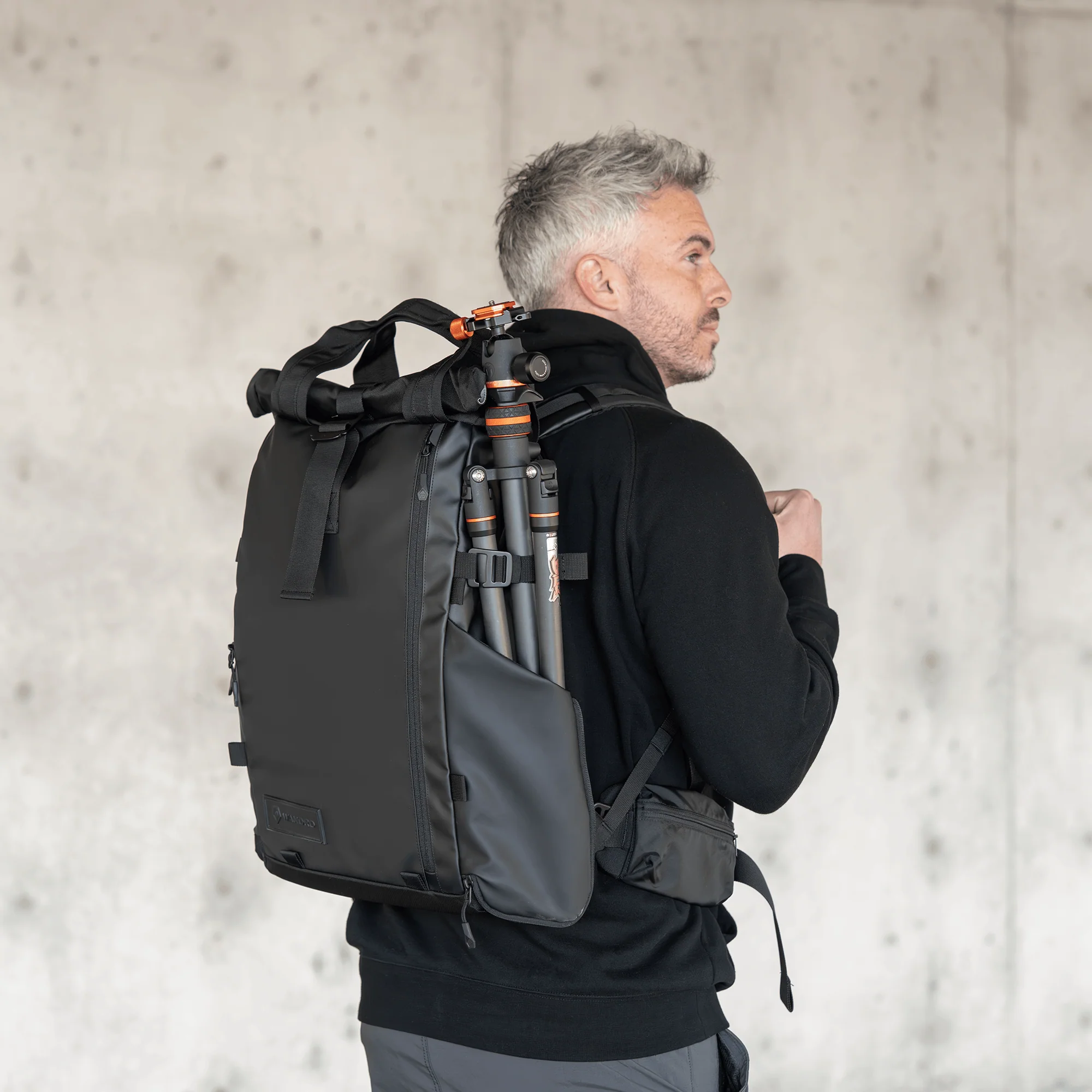 PRVKE 31L in Black - Image 7