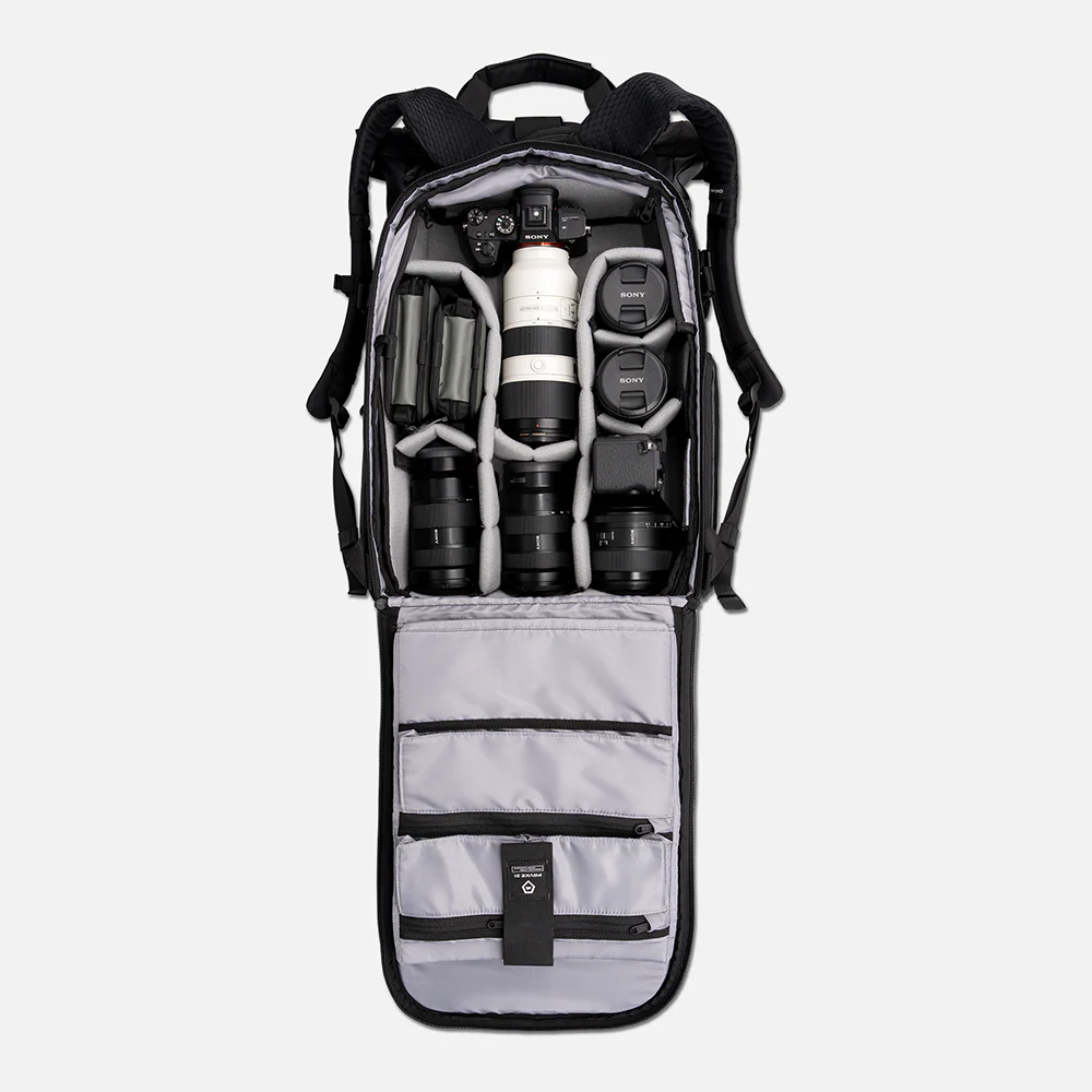 PRVKE 31L in High-Gloss Black - Image 6