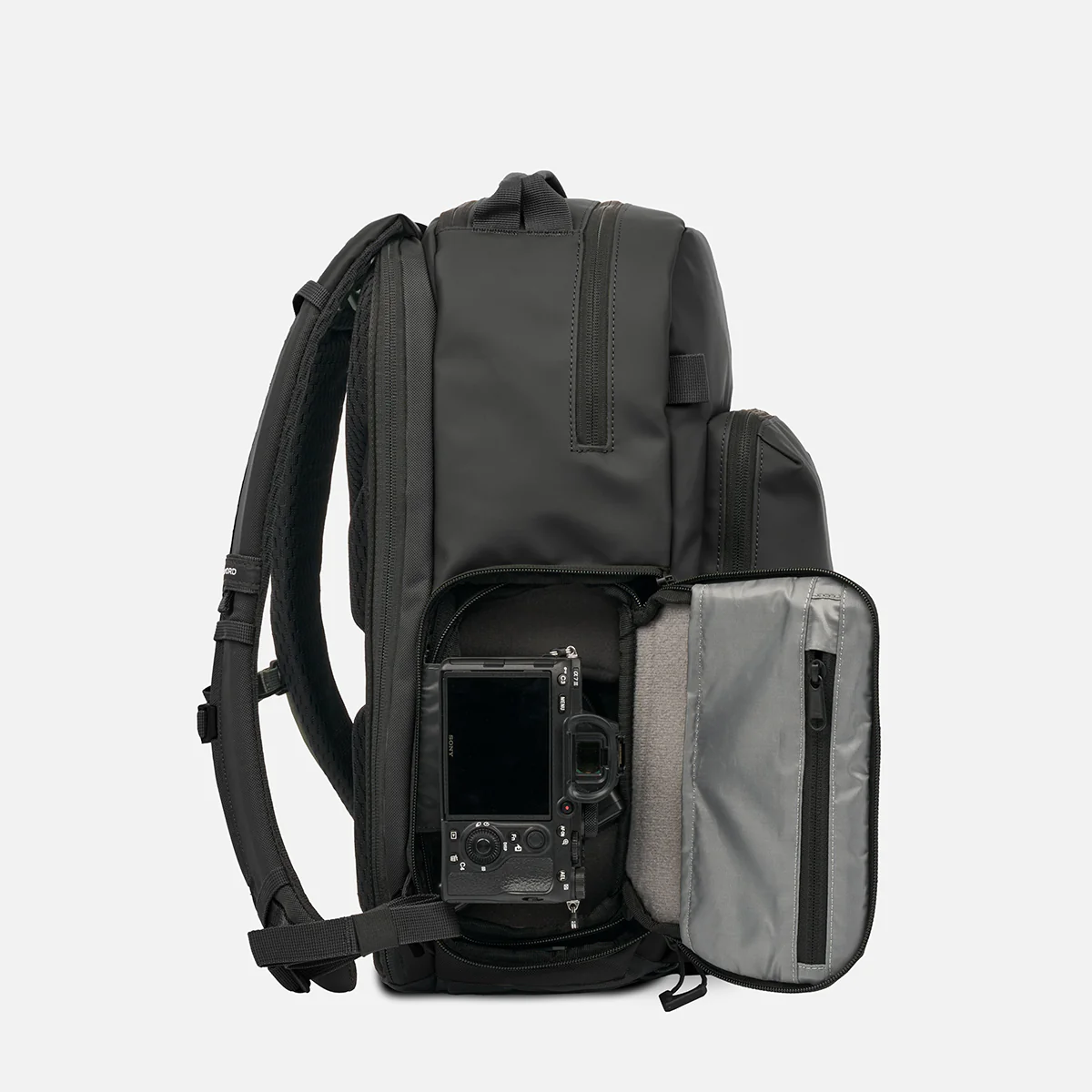 PRVKE Pocket 31L In Black - Image 10