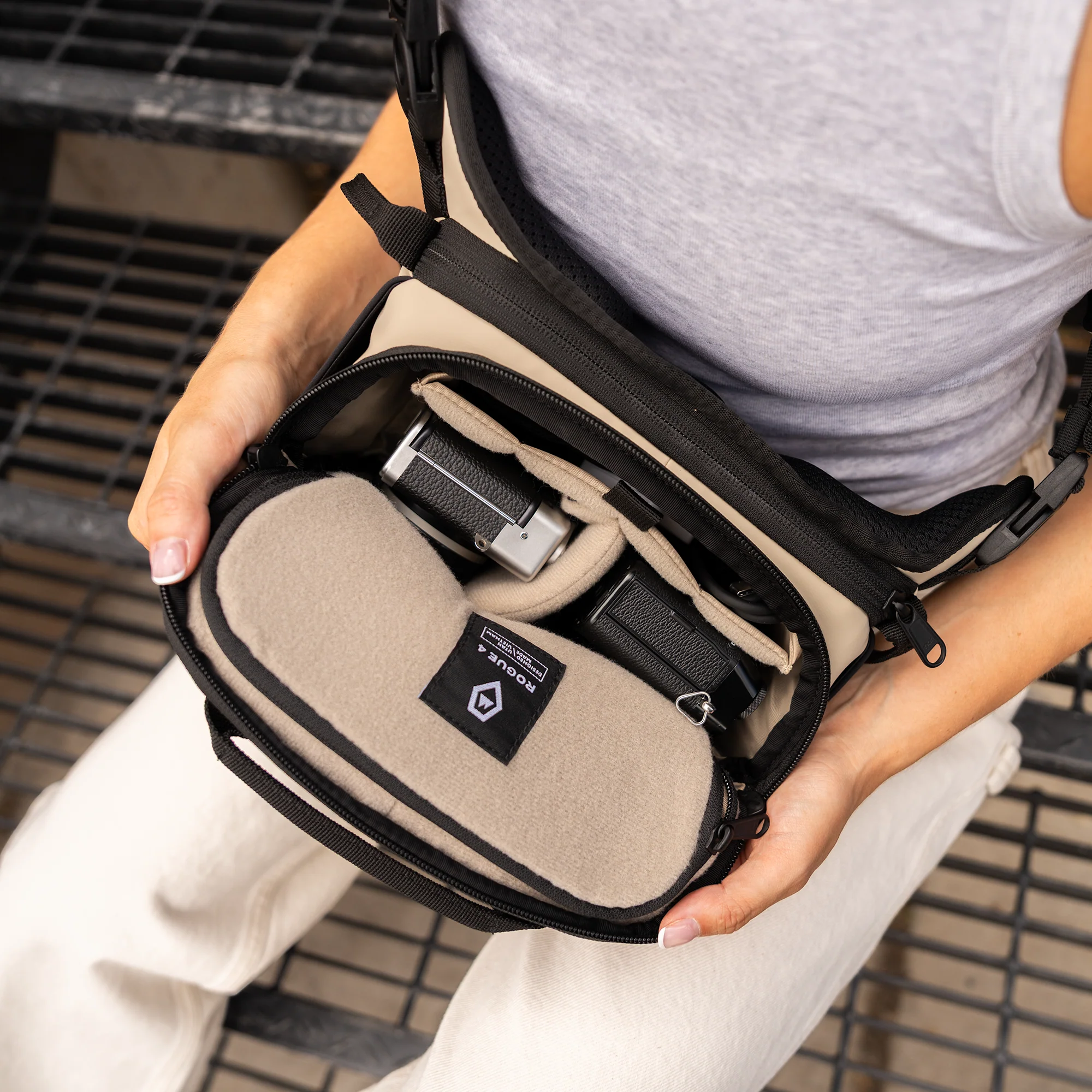 ROGUE 4L Sling in Yuma Tan - Image 6