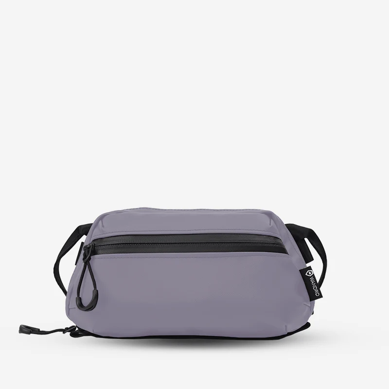 Tech Bag Medium in Uyuni Purple